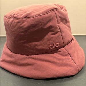 Alo Yoga Bucket Hat